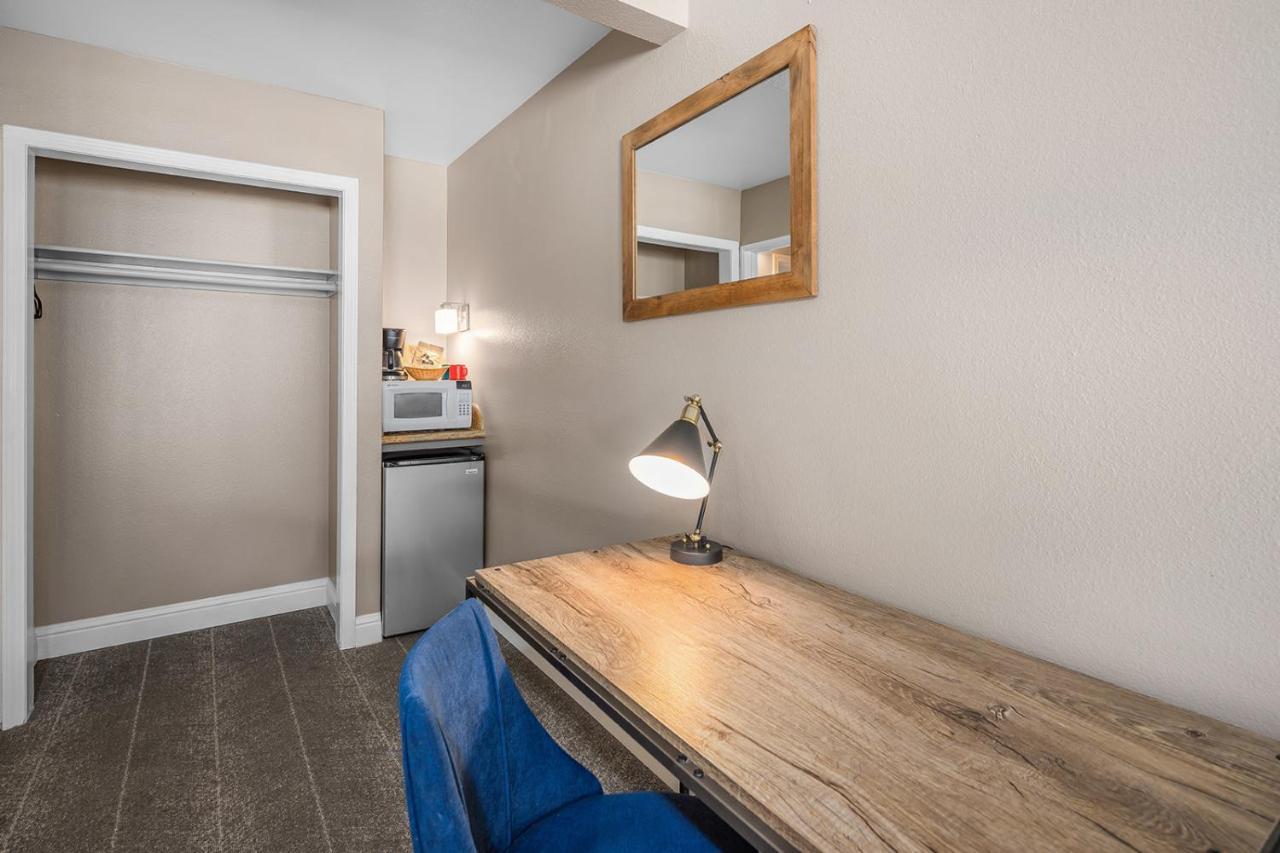 The Inn At Boatworks, Lake Tahoe Tahoe City Exterior foto